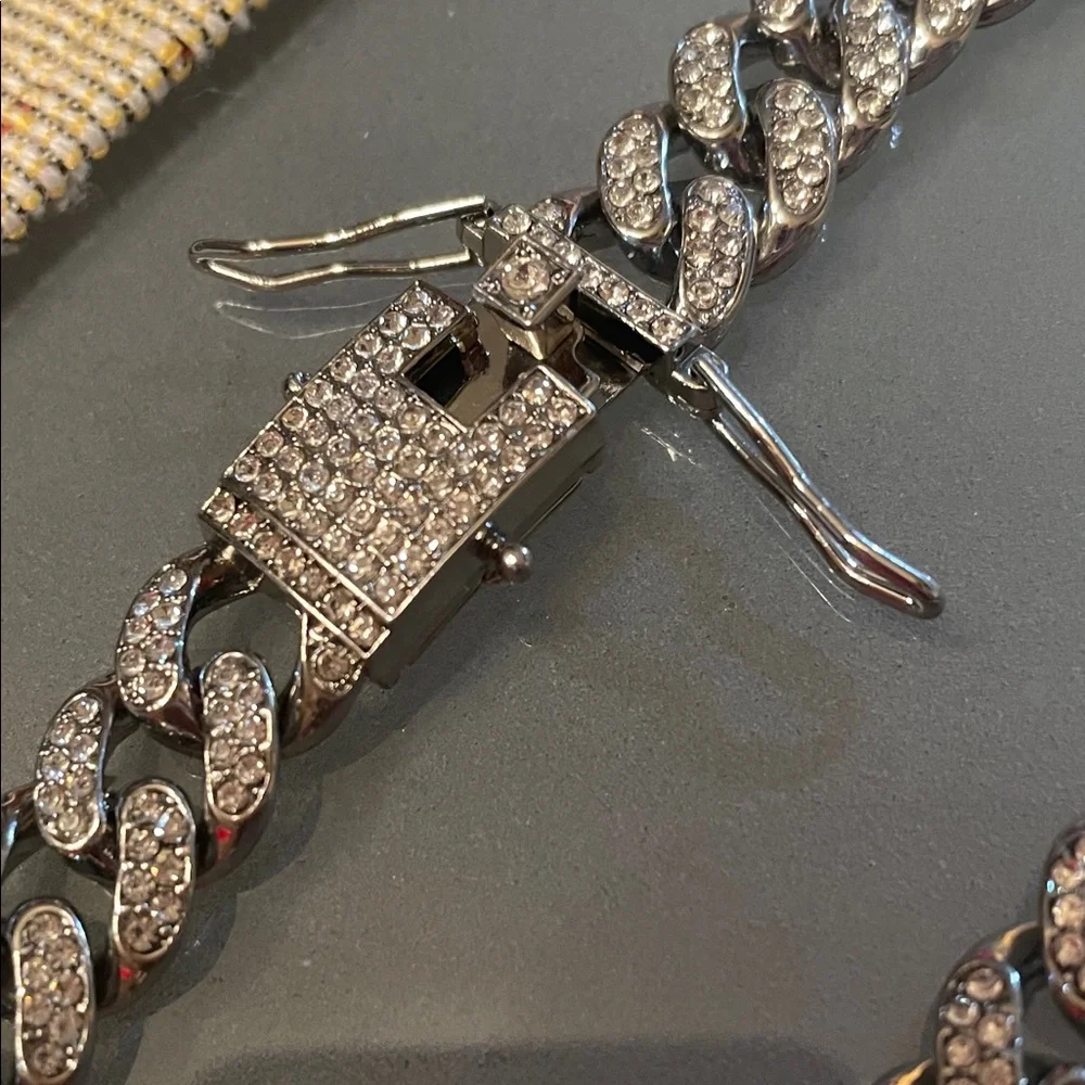 Men’s Hip-Hop Necklace and Bracelet Iced Cuban Link in Silvertone w/Rhinestone
